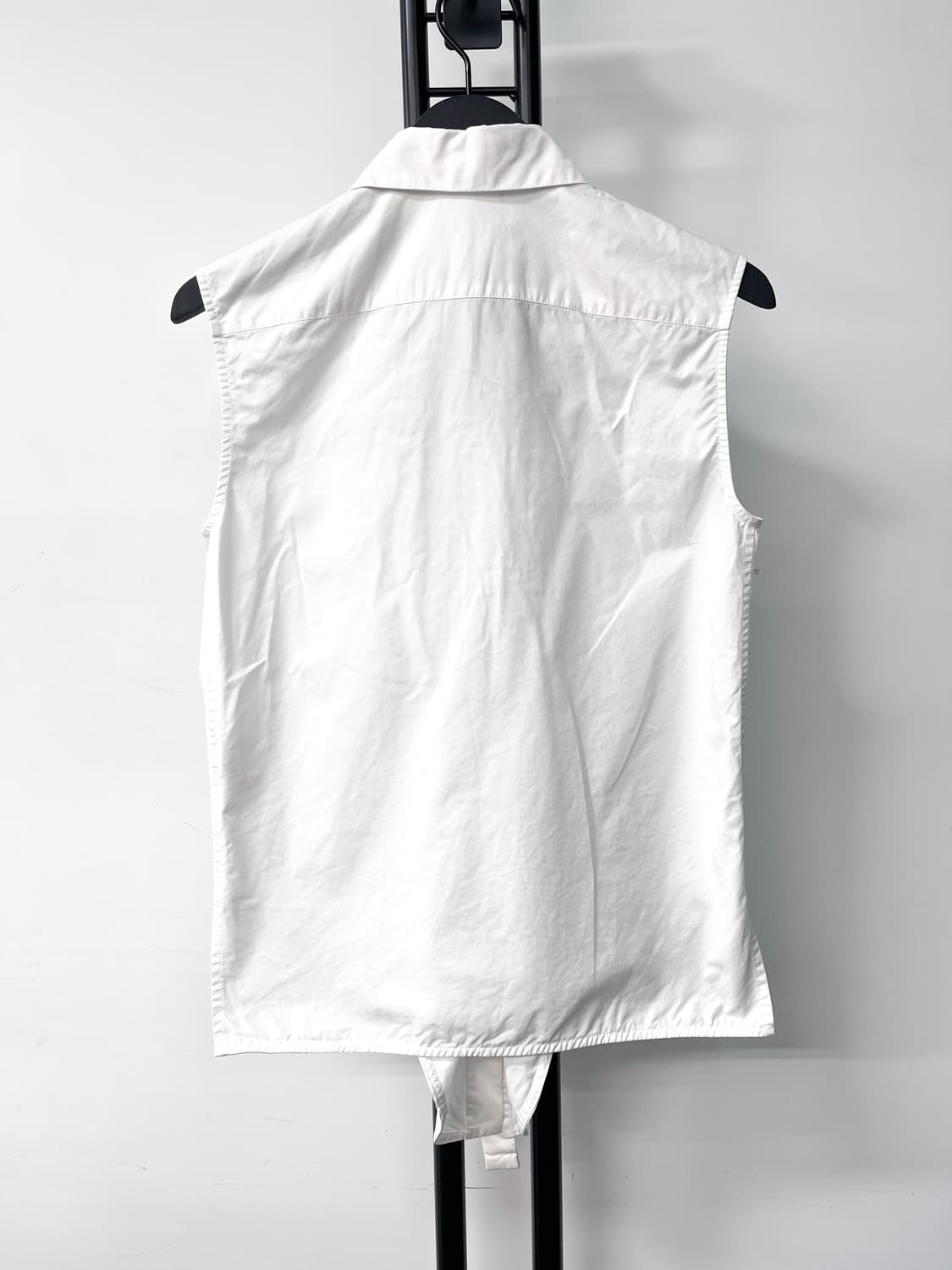 발렌시아가 10s/s 슬리브리스 랩 셔츠 상품이미지4