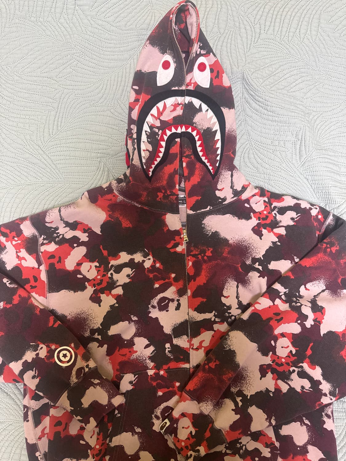 s급 베이프 맵 카모 샤크 릴릭스드 핏 풀 집 후드 레드(쇼핑백 포함) 상품이미지3