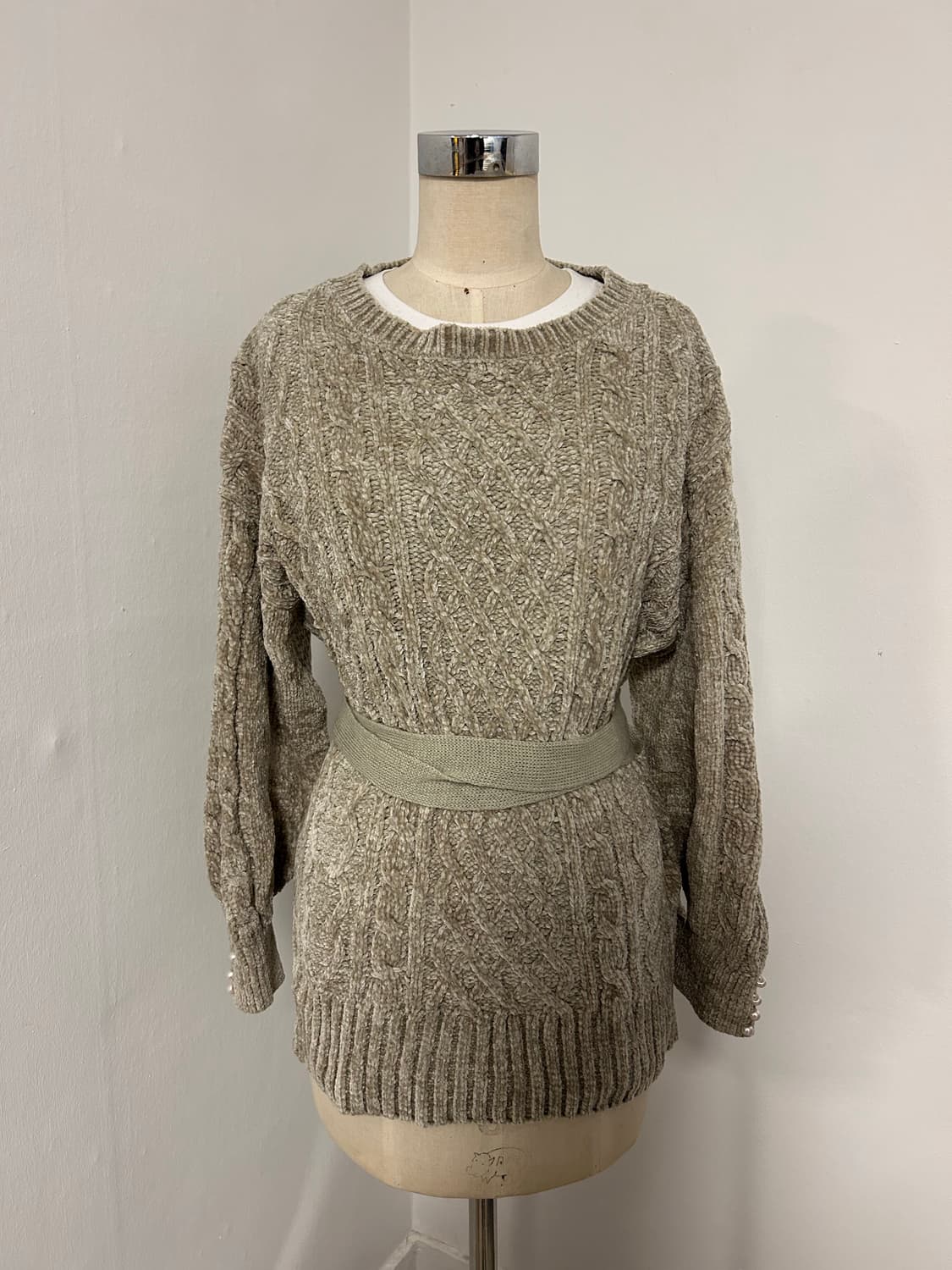 액시즈팜 케이블 진주장식 벨트 니트 상품이미지1