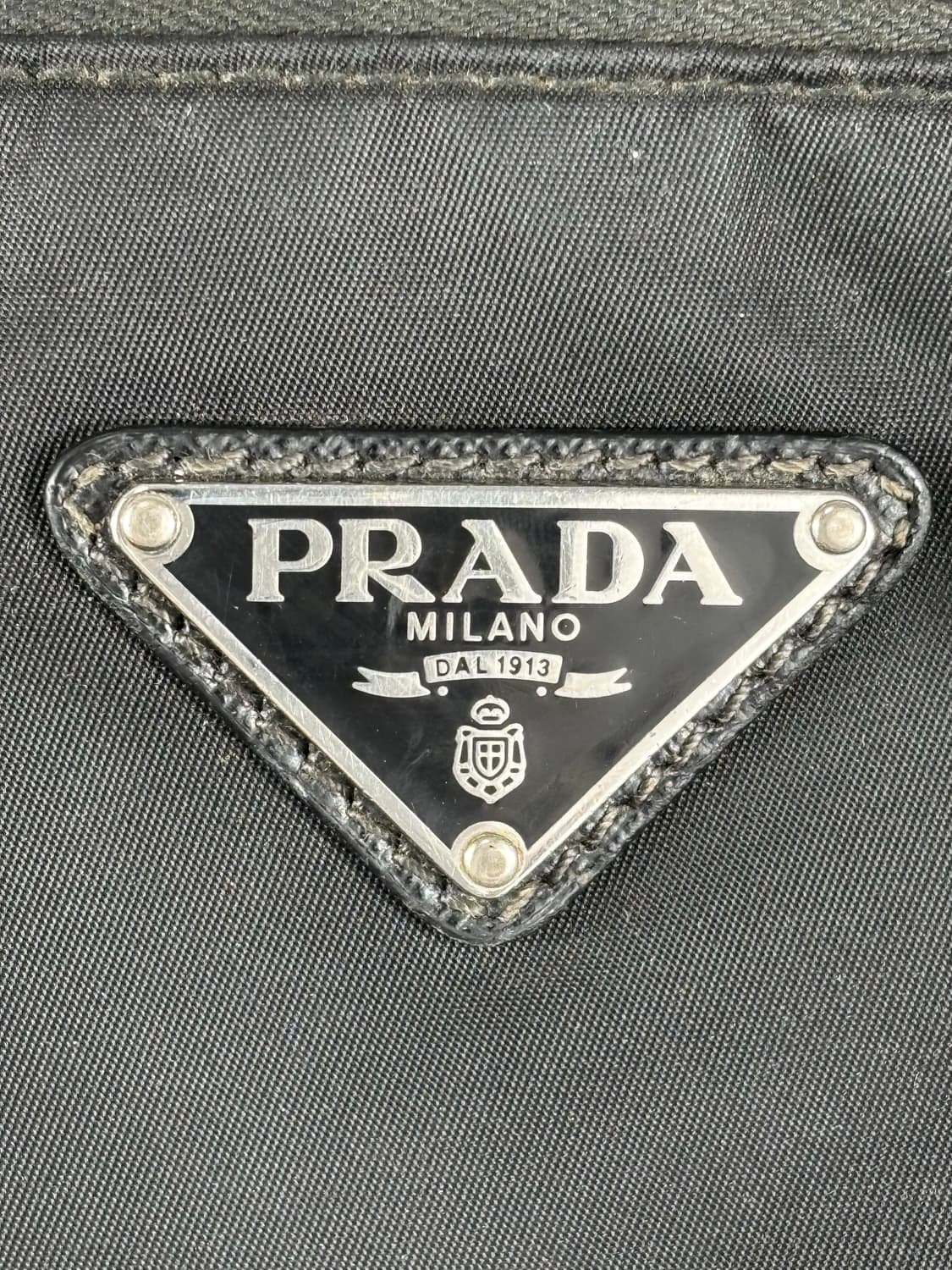 (풀박스/정품)프라다 나일론 삼각로고 크로스백 상품이미지4