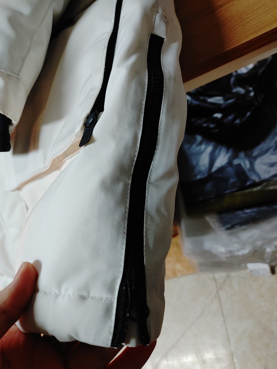 NEPA 네파 거위털 라쿤털후드패딩 상품이미지8