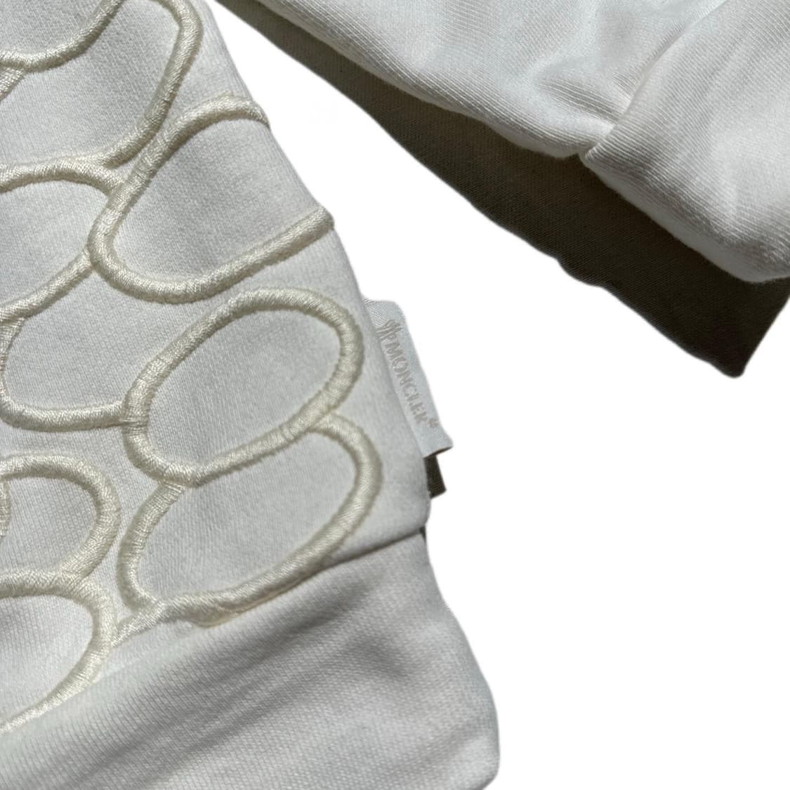 몽클레어 MAGLIA GIROCOLLO 라운드넥 맨투맨 상품이미지4