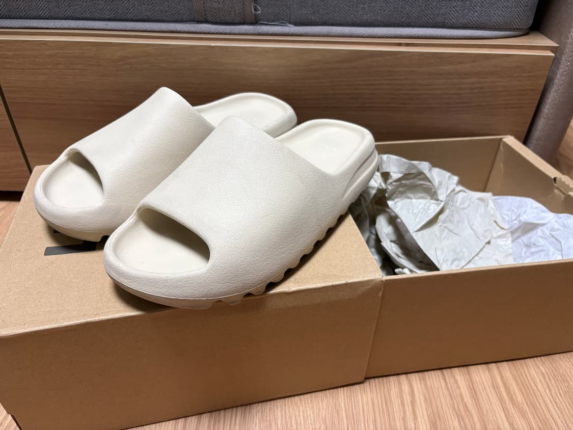 아디다스 이지슬라이드 본 275 상품이미지2