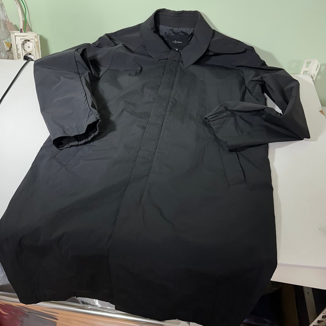 M 95 일꼬르소 블랙 간절기용 나일론 트렌치코트 상품이미지3