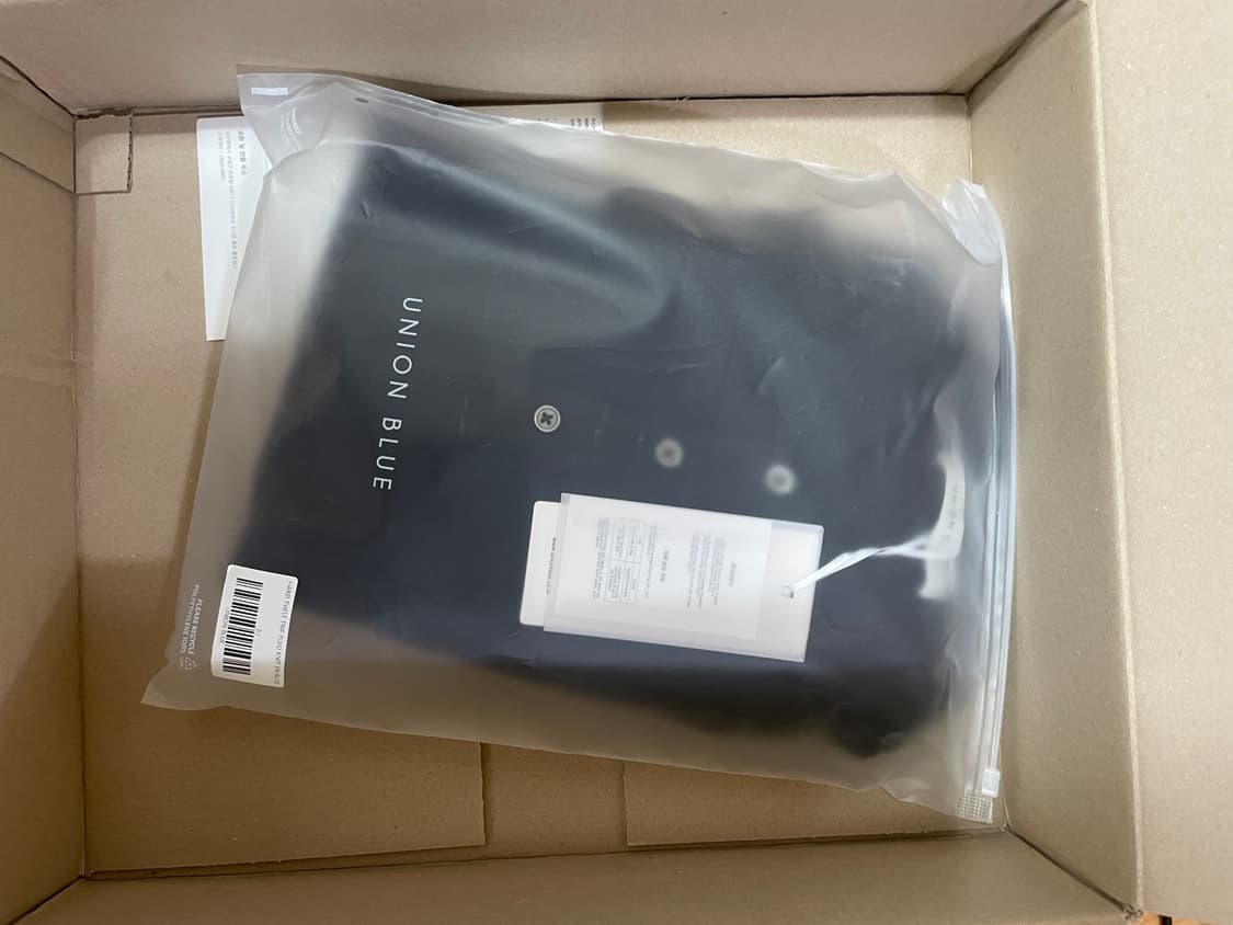 유니온블루 HARD TWIST TRIP POLO KNIT [BLACK] 상품이미지3