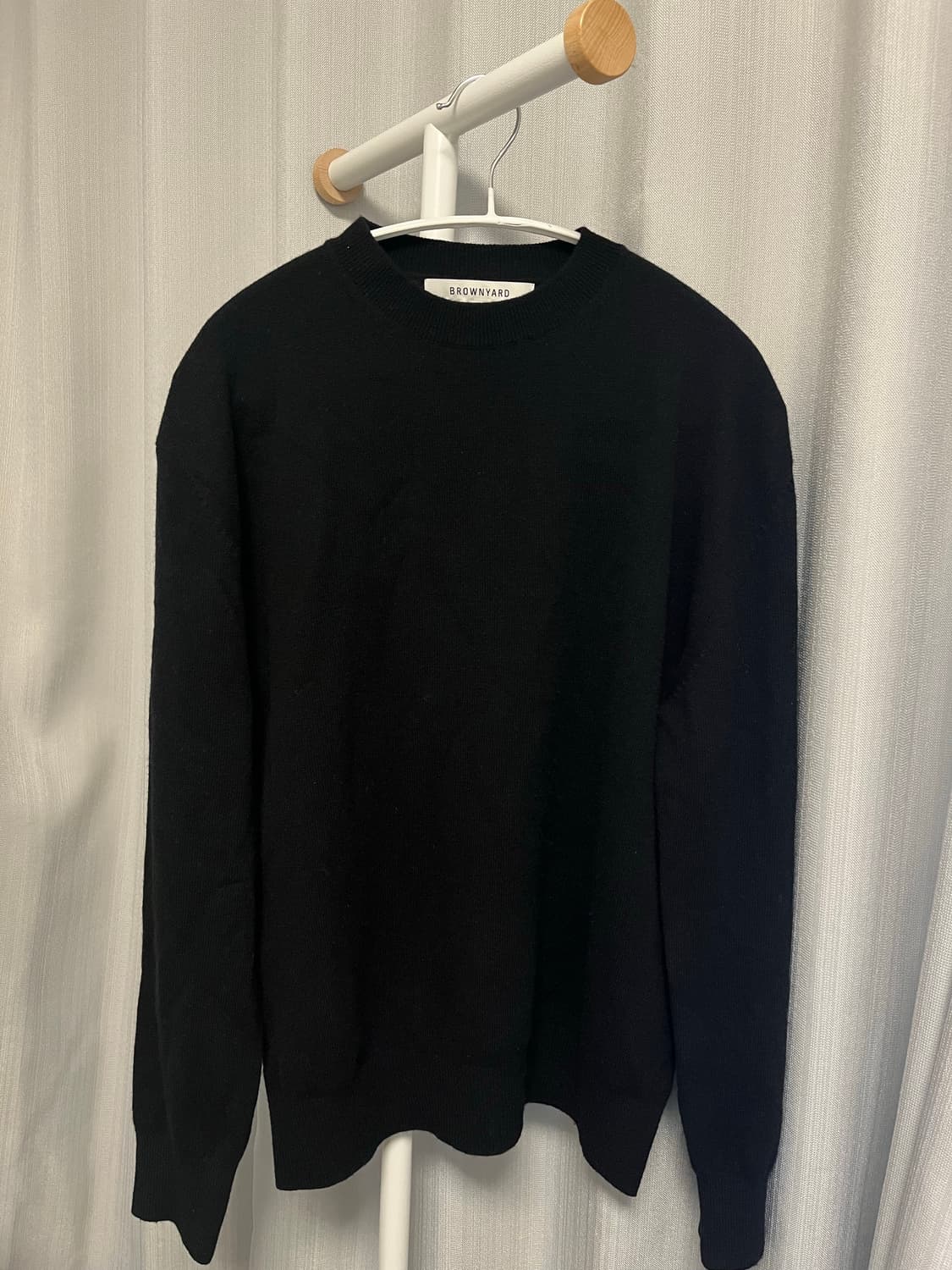 [3]브라운야드 엑스트라 슈퍼파인 크루넥니트 블랙 상품이미지1