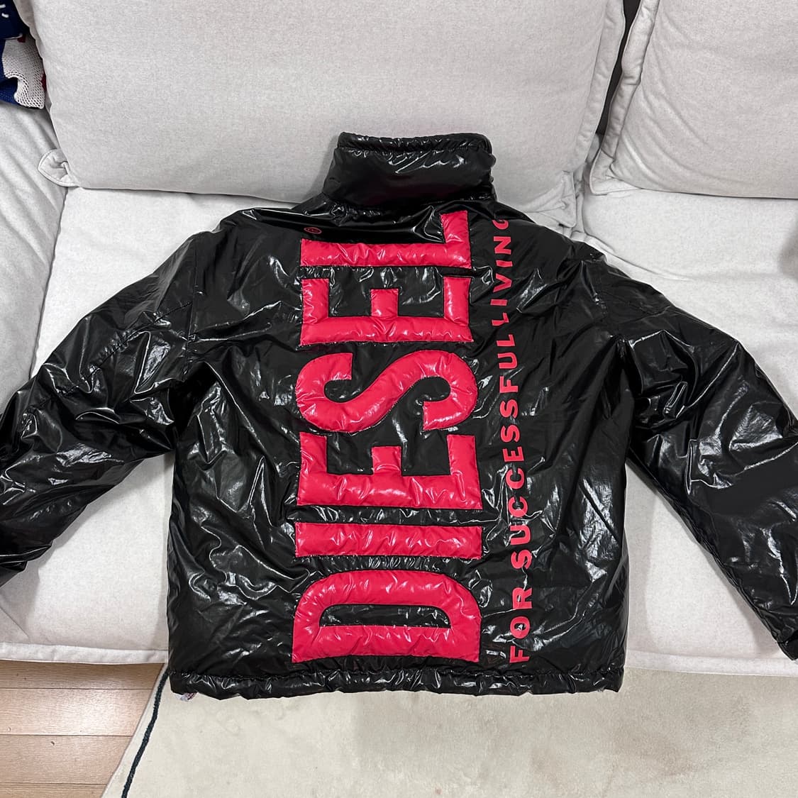 디젤 쥬피트 패딩 남성 새제품 48사이즈 정가 87만 상품이미지1