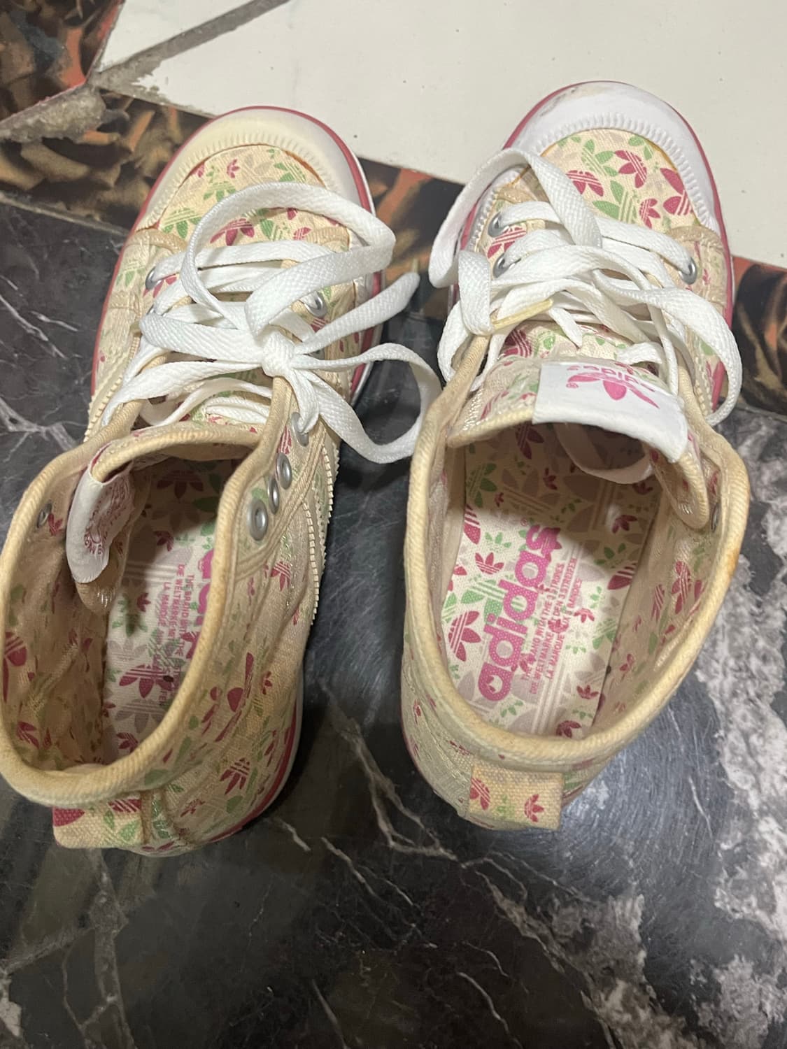 아디다스 플라워 니짜 하이탑 캔버스 스니커즈 230 상품이미지2