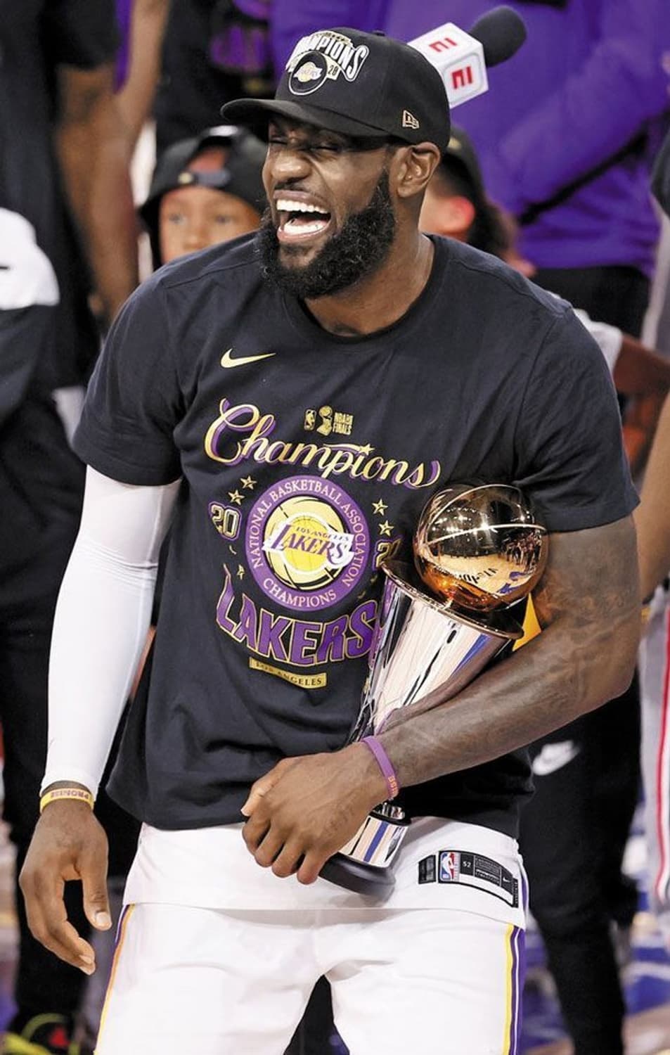 19-20 LA레이커스 우승 티셔츠 나이키 L NBA 르브론 상품이미지1