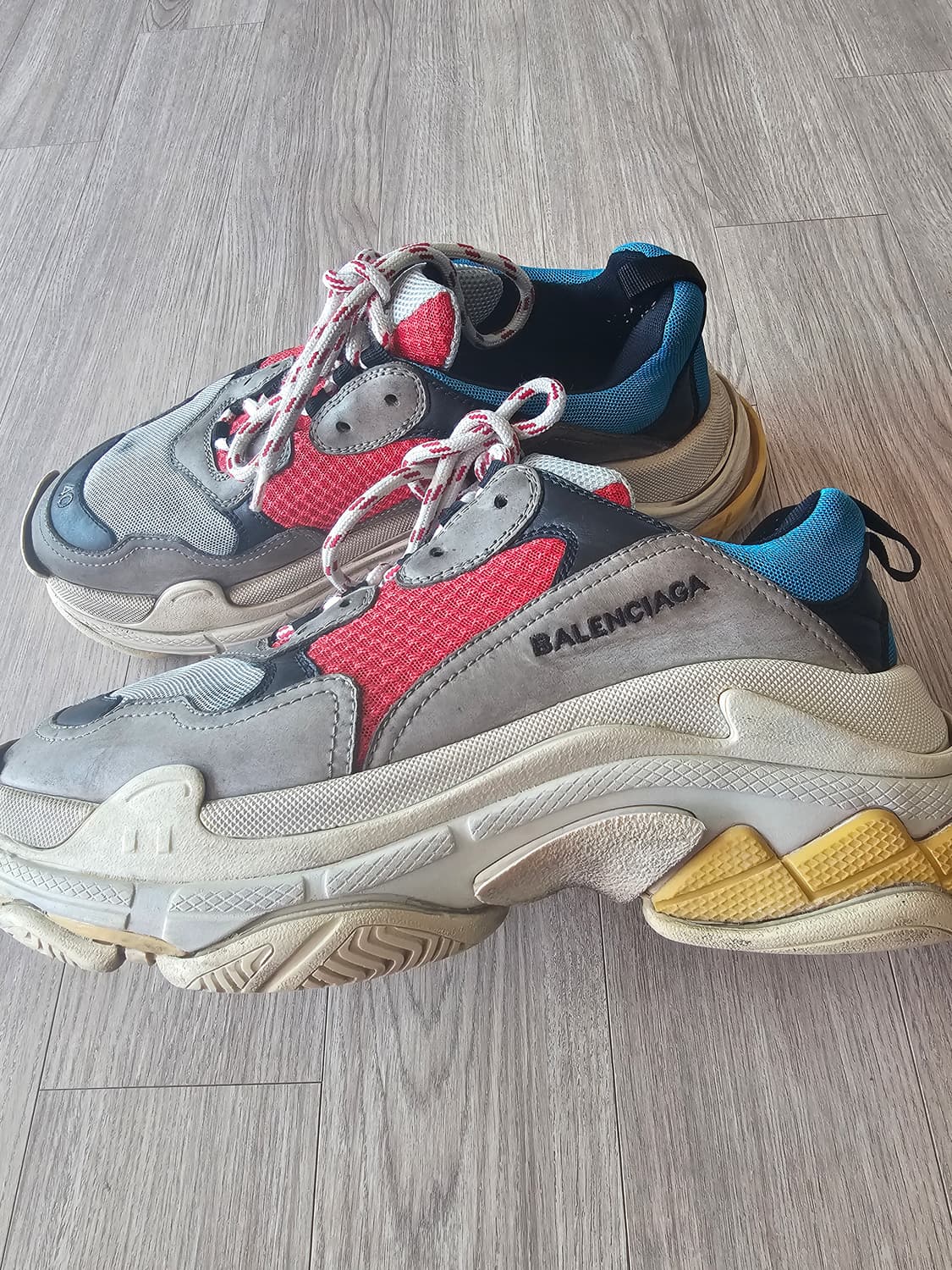 발렌시아가 트리플S 40 상품이미지2