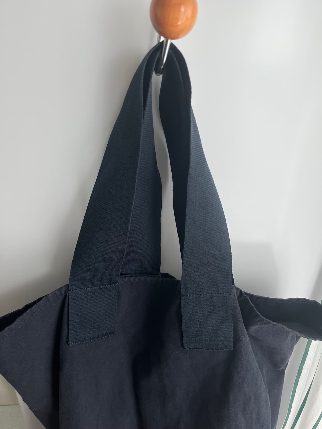 COS 코튼 숄더백 상품이미지3