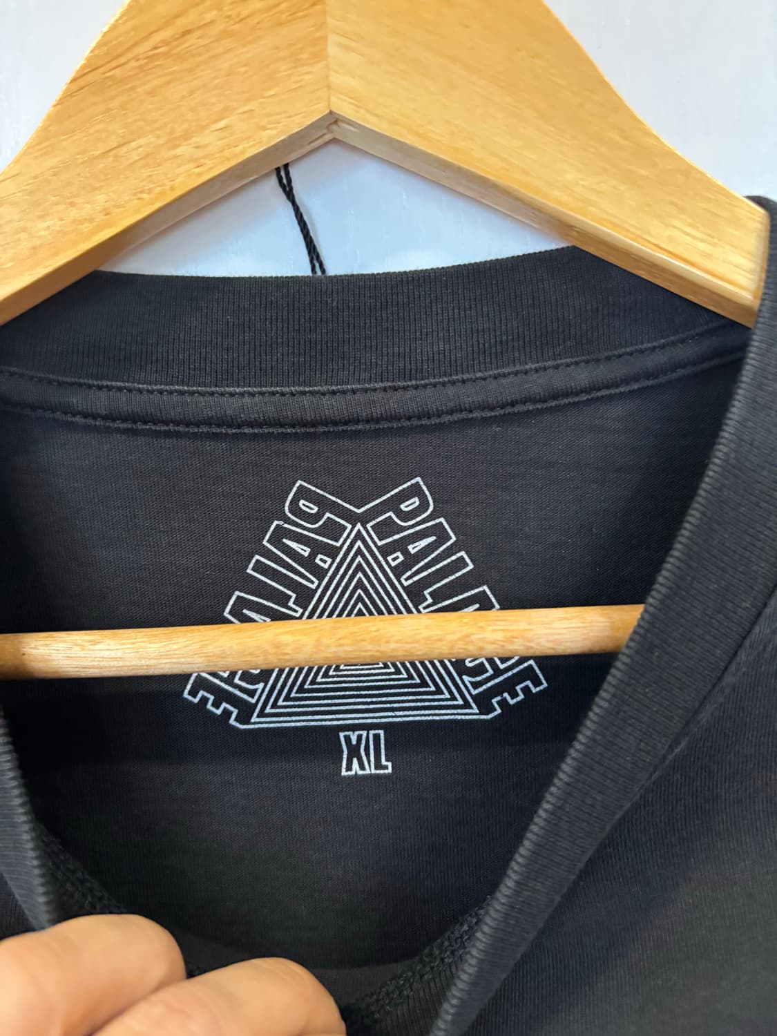 Palace bussed out moods 상품이미지3