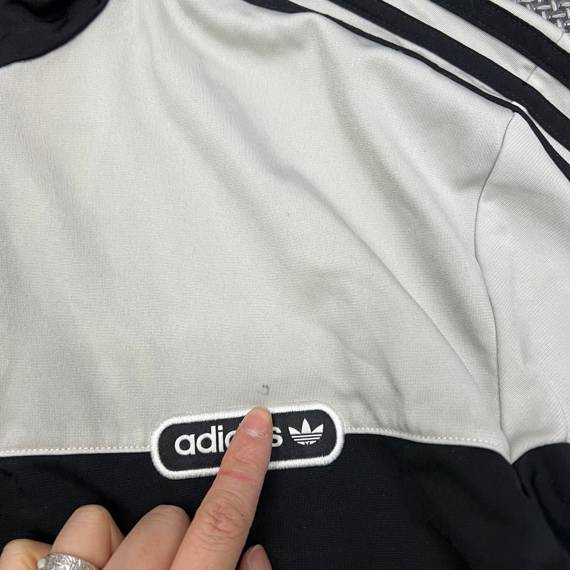착샷O 아디다스 회검 져지 상품이미지3