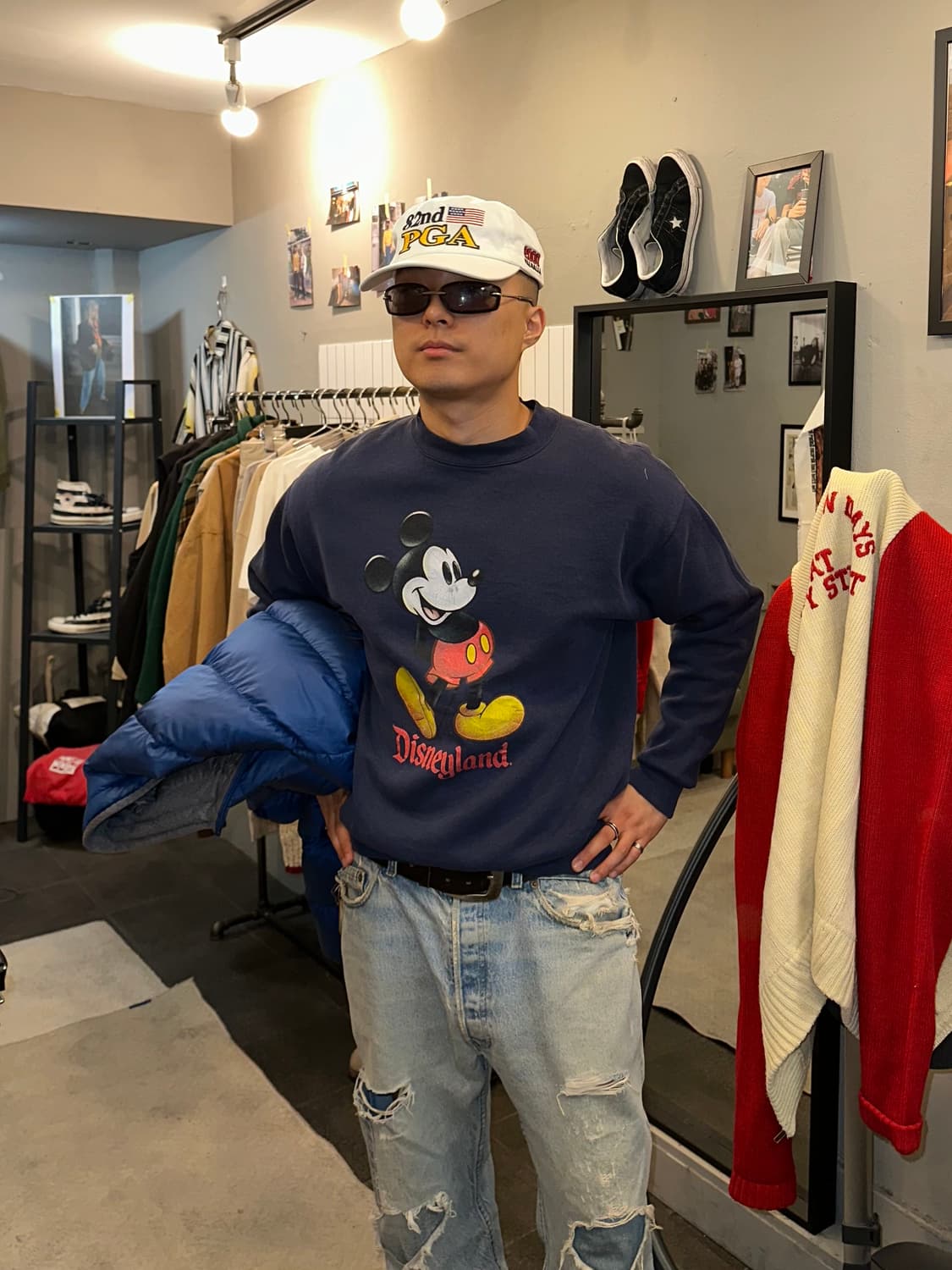 90’s Disney Mickey logo faded sweatshirt 상품이미지2