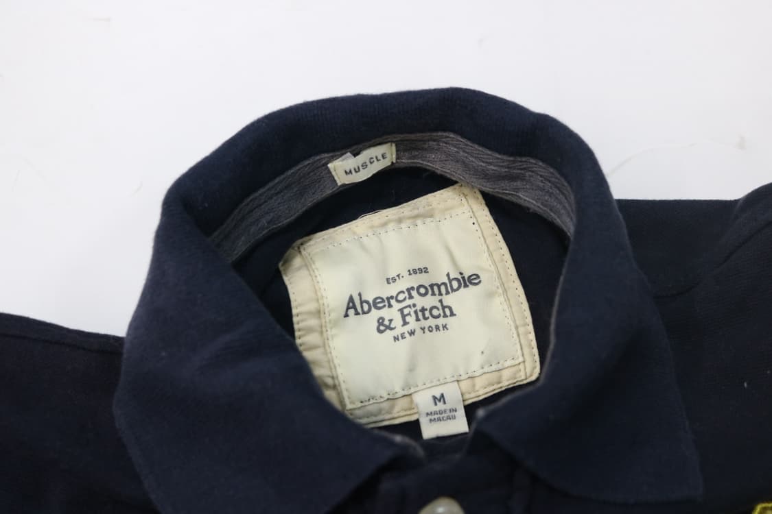아베크롬비 앤 피치 빈티지 네이비 머슬핏 카라티 (M) 상품이미지6
