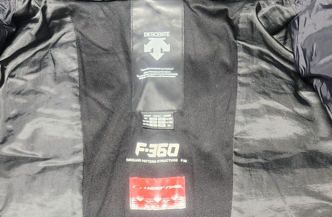 데상트 키즈 아우디 덕다운패딩 150 상품이미지3