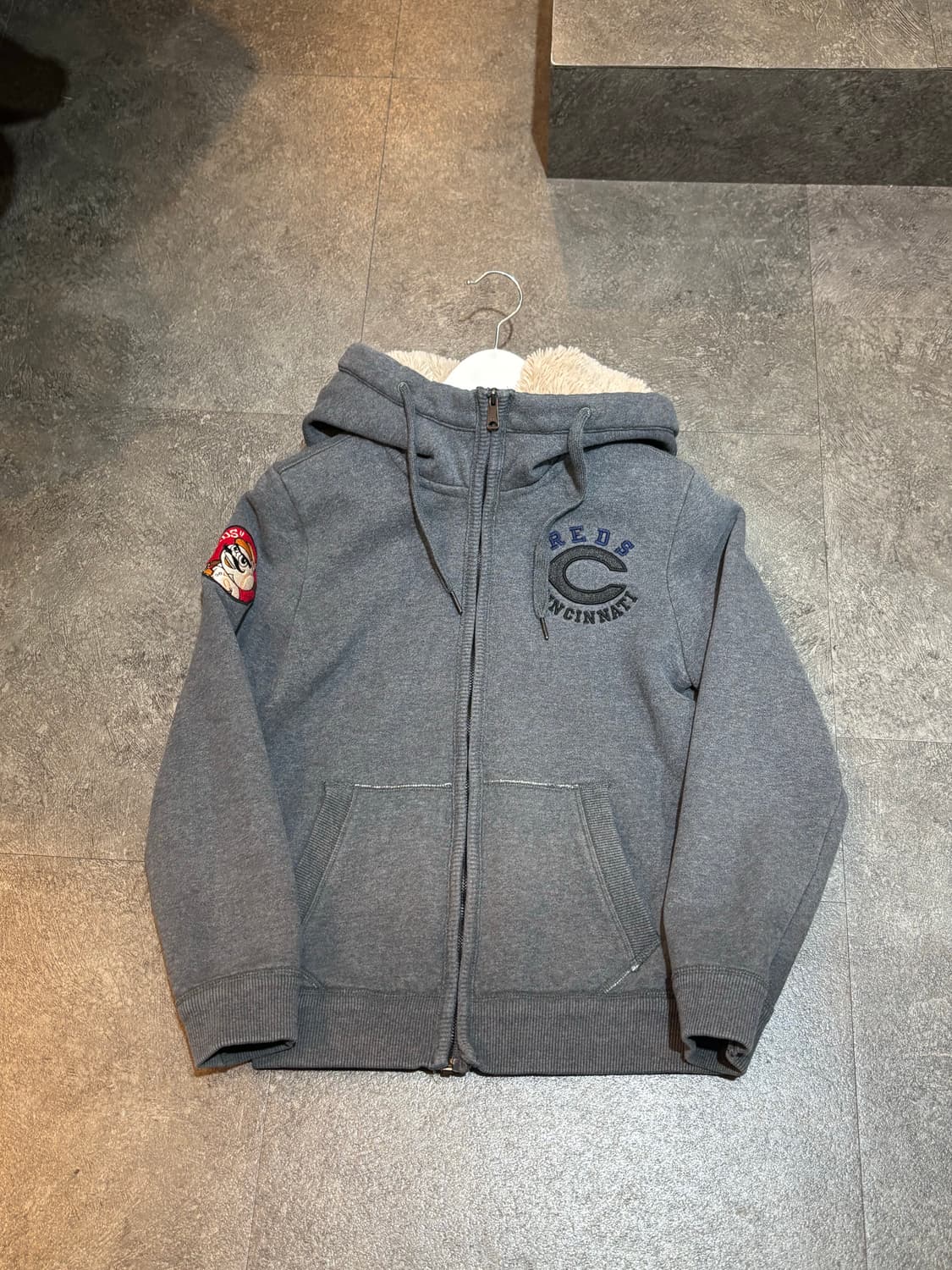 MLB 여성 퍼 후드집업 85(XS)사이즈 상품이미지2