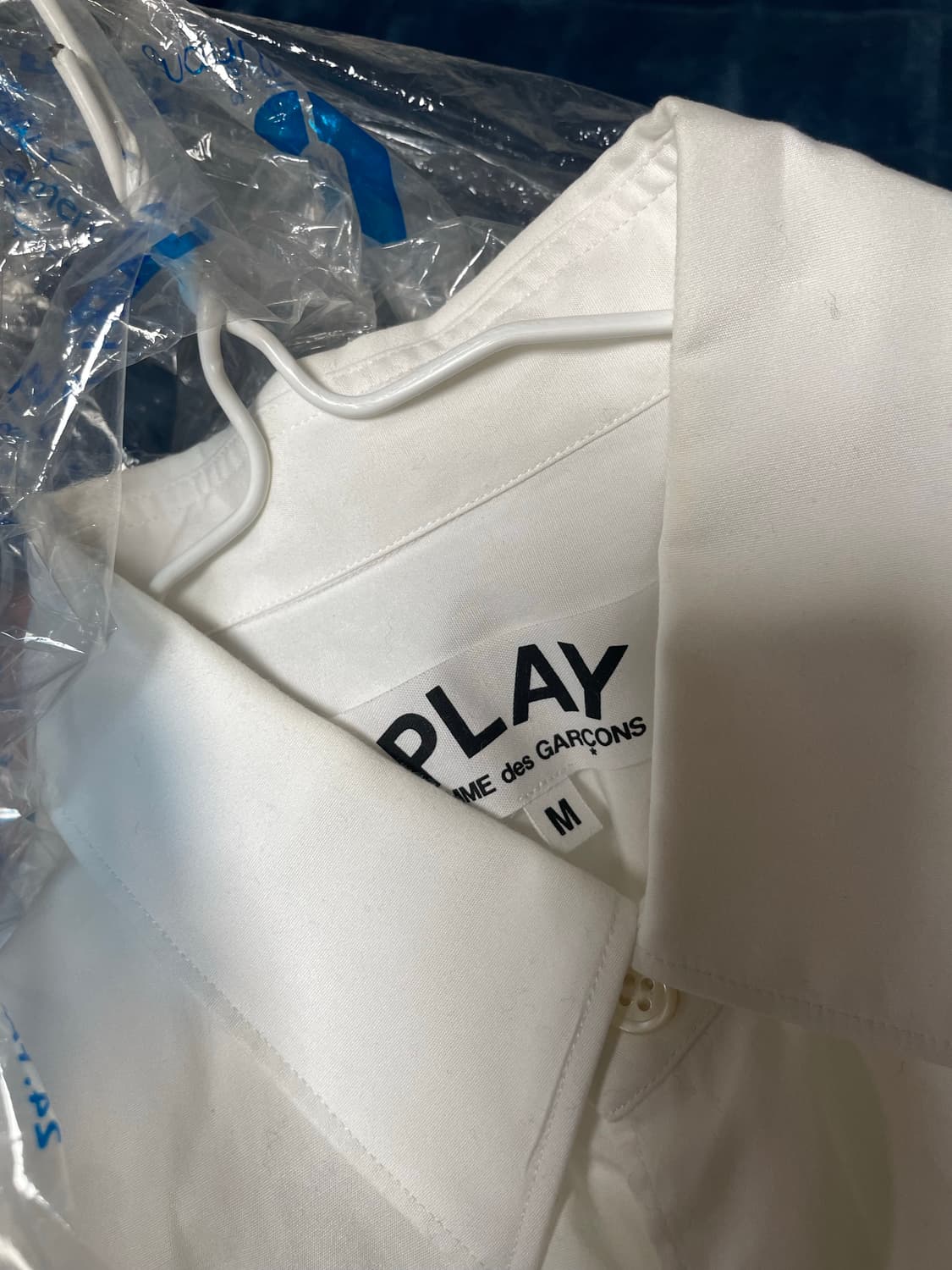 꼼데가르송 PLAY 화이트 셔츠 M 상품이미지3