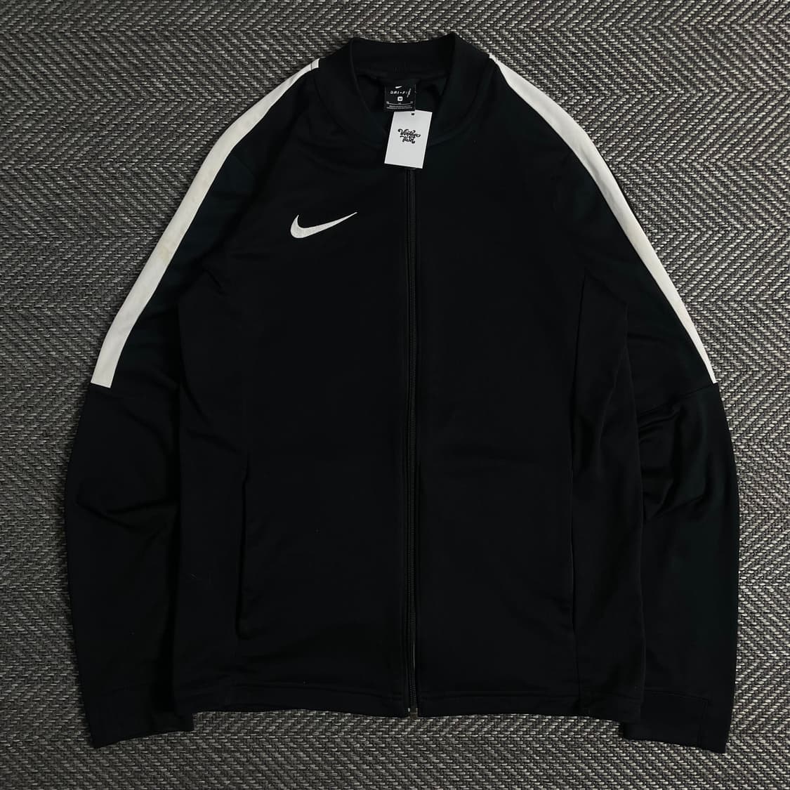 나이키 드라이핏 스우시로고 트레이닝 자켓 블랙o 3523 상품이미지1