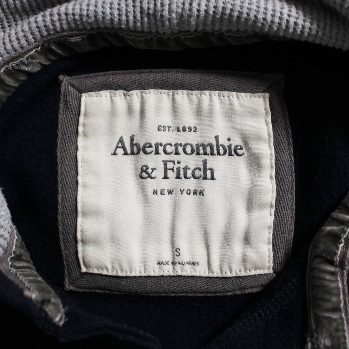 Abercrombie 아베크롬비 기모 네이비 후드티 상품이미지5