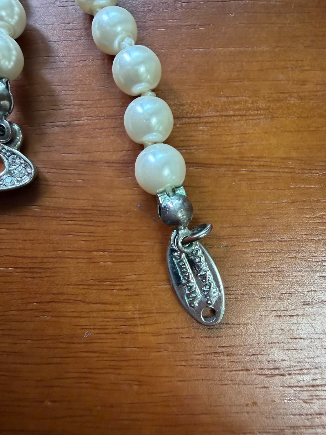 비비안 웨스트우드 진주 초커 상품이미지3