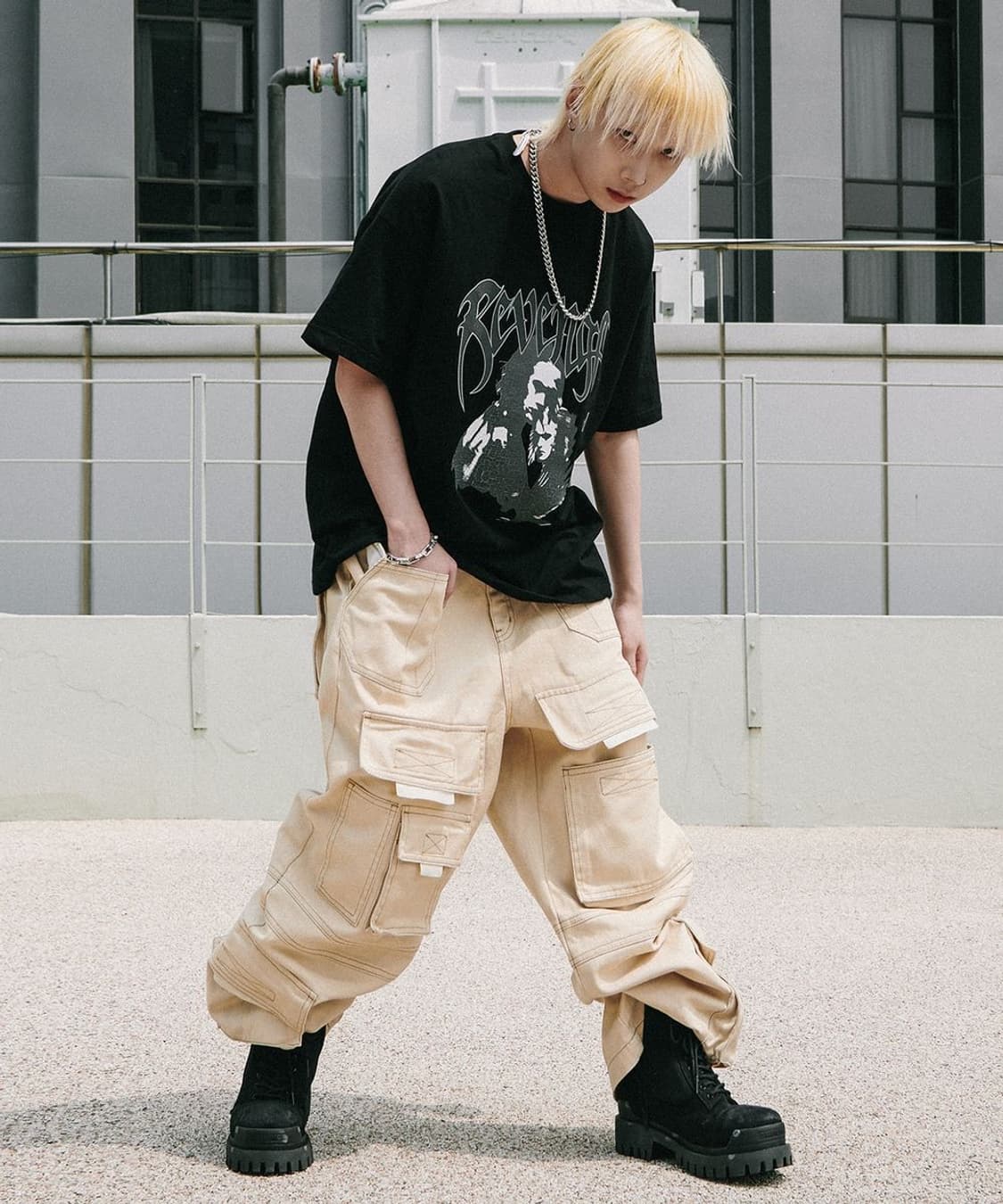 로어링라드 데미지 크로우 오버 티셔츠 블랙 XL 상품이미지3