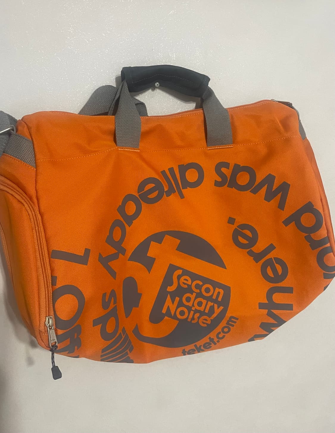 테켓 보스턴백 Off The Record Gym Bag Orange 상품이미지1