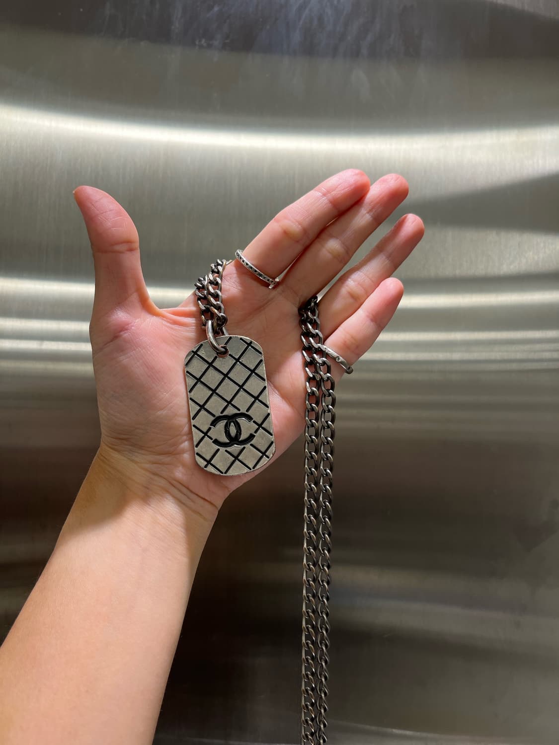 샤넬 로고 플레이트 체인 목걸이 상품이미지1