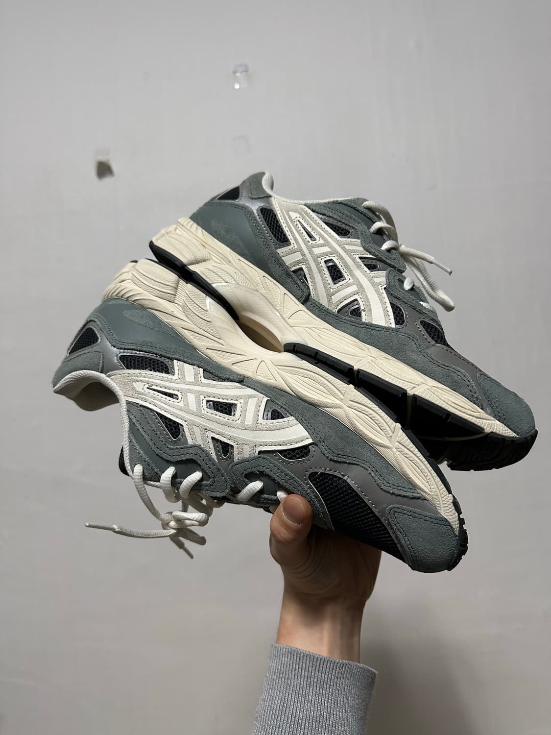 아식스 젤 NYC 그래파이트 그레이 상품이미지3