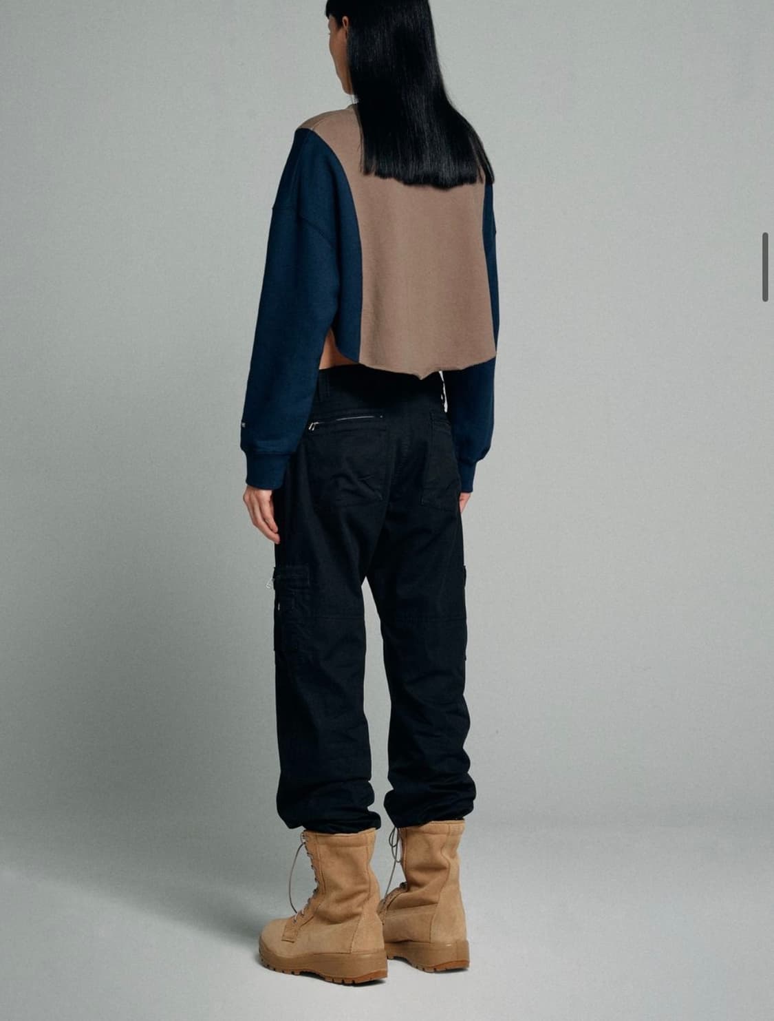 스컬프터 Color Block Crop Sweatshirt Mocha / 상품이미지2