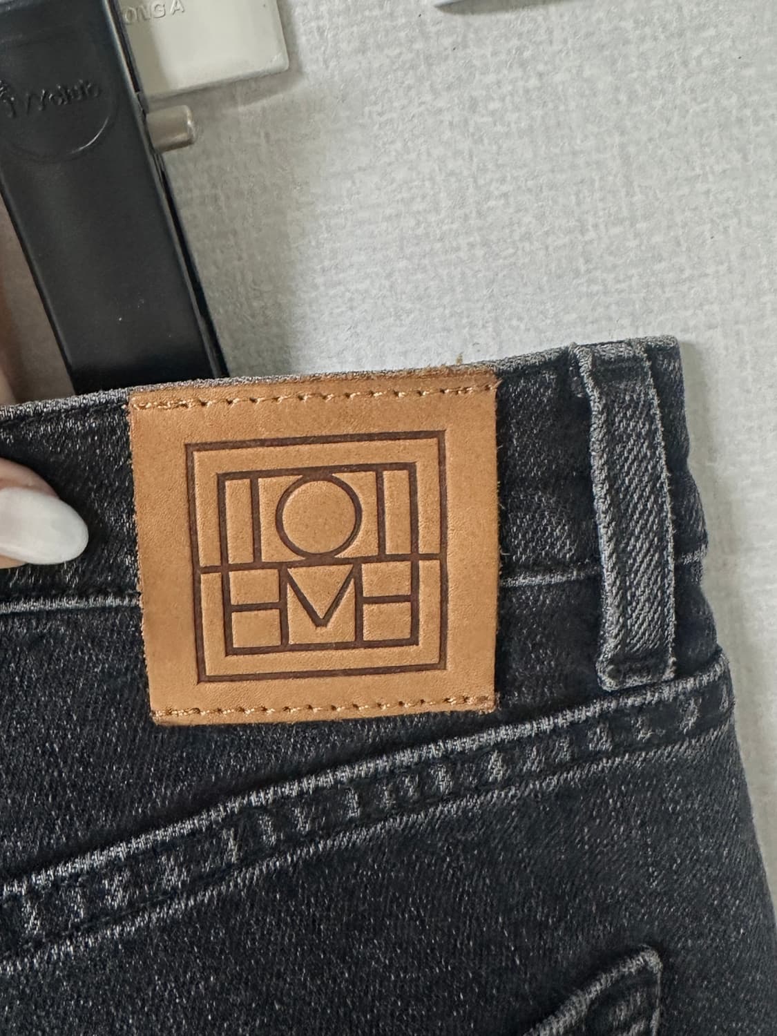 토템 트위스트 심 데님팬츠 27/32 상품이미지1