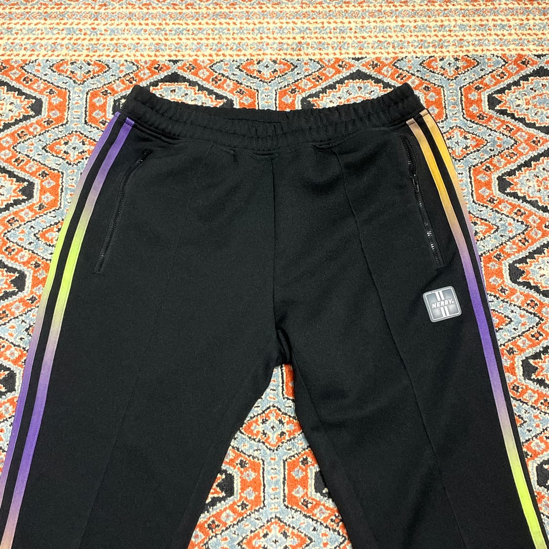 너디 블랙 밴딩 트레이닝팬츠 여성S 상품이미지2