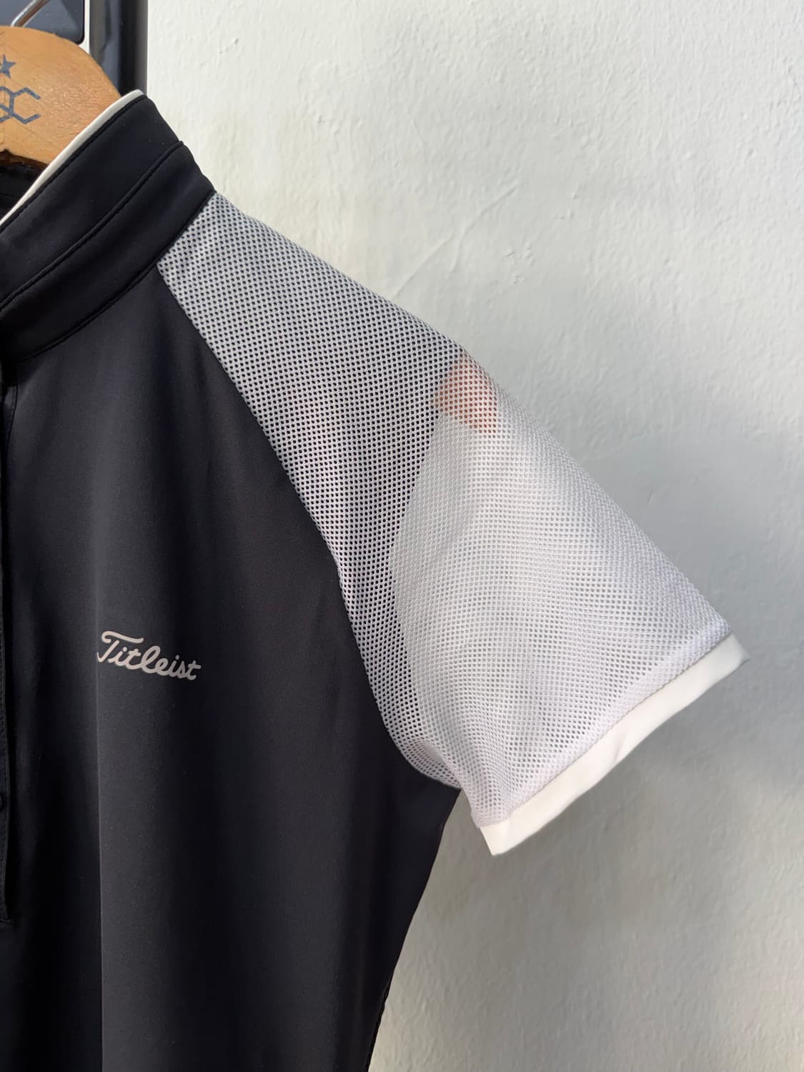 정품) 타이틀리스트 여성 골프 반팔티 m 상품이미지4