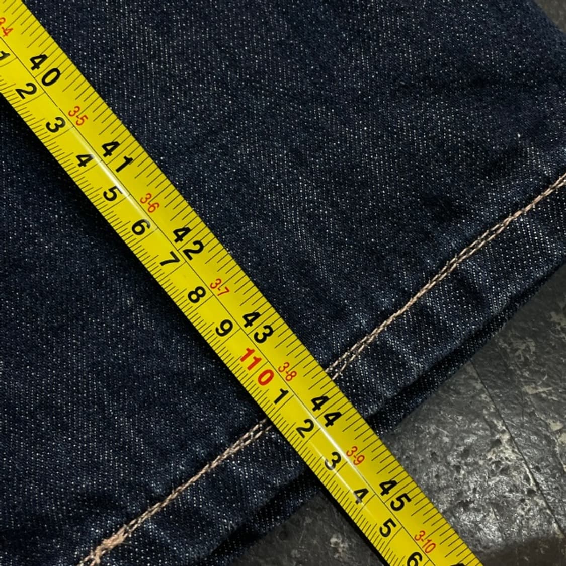 34 리바이스 533 테이퍼드 루즈핏 데님팬츠 상품이미지10