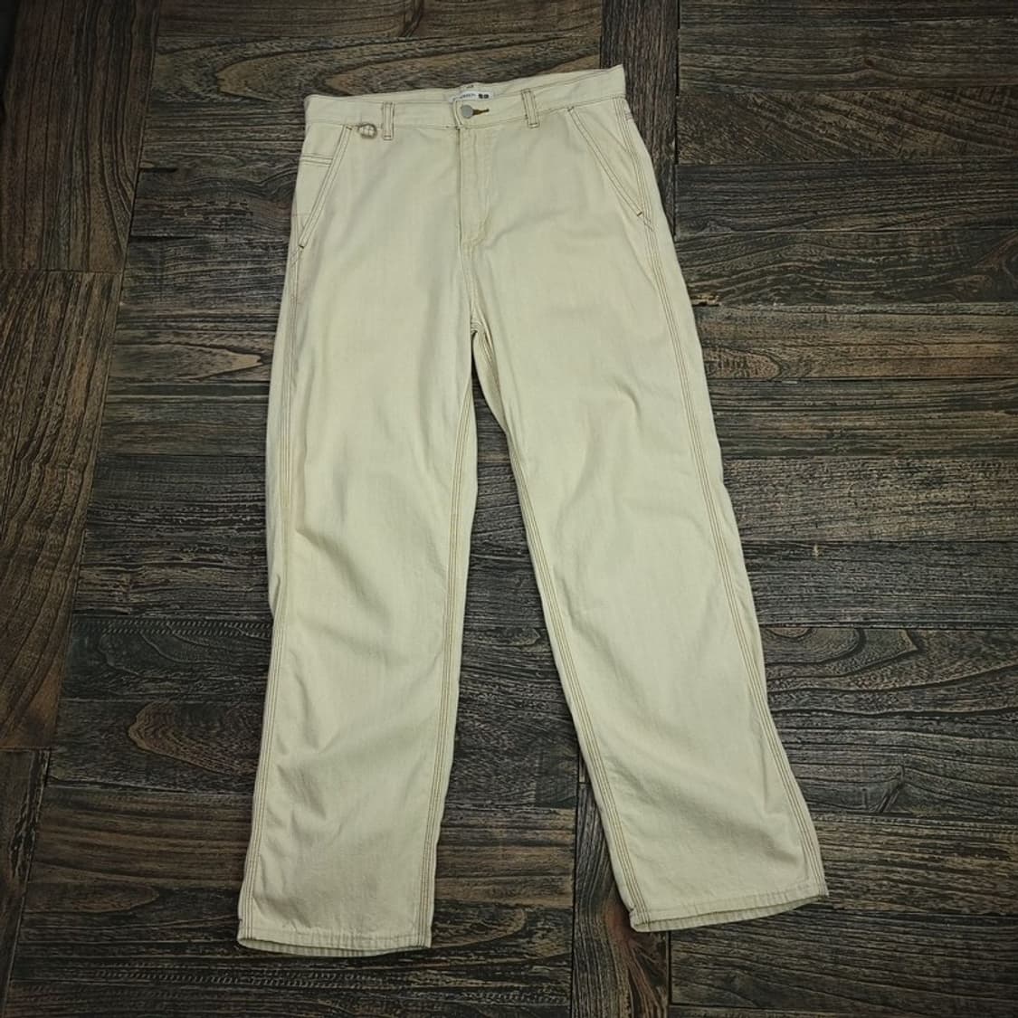 유니클로 X JW앤더슨 로고 자수 루즈 스트레이트 팬츠 M16403 상품이미지1