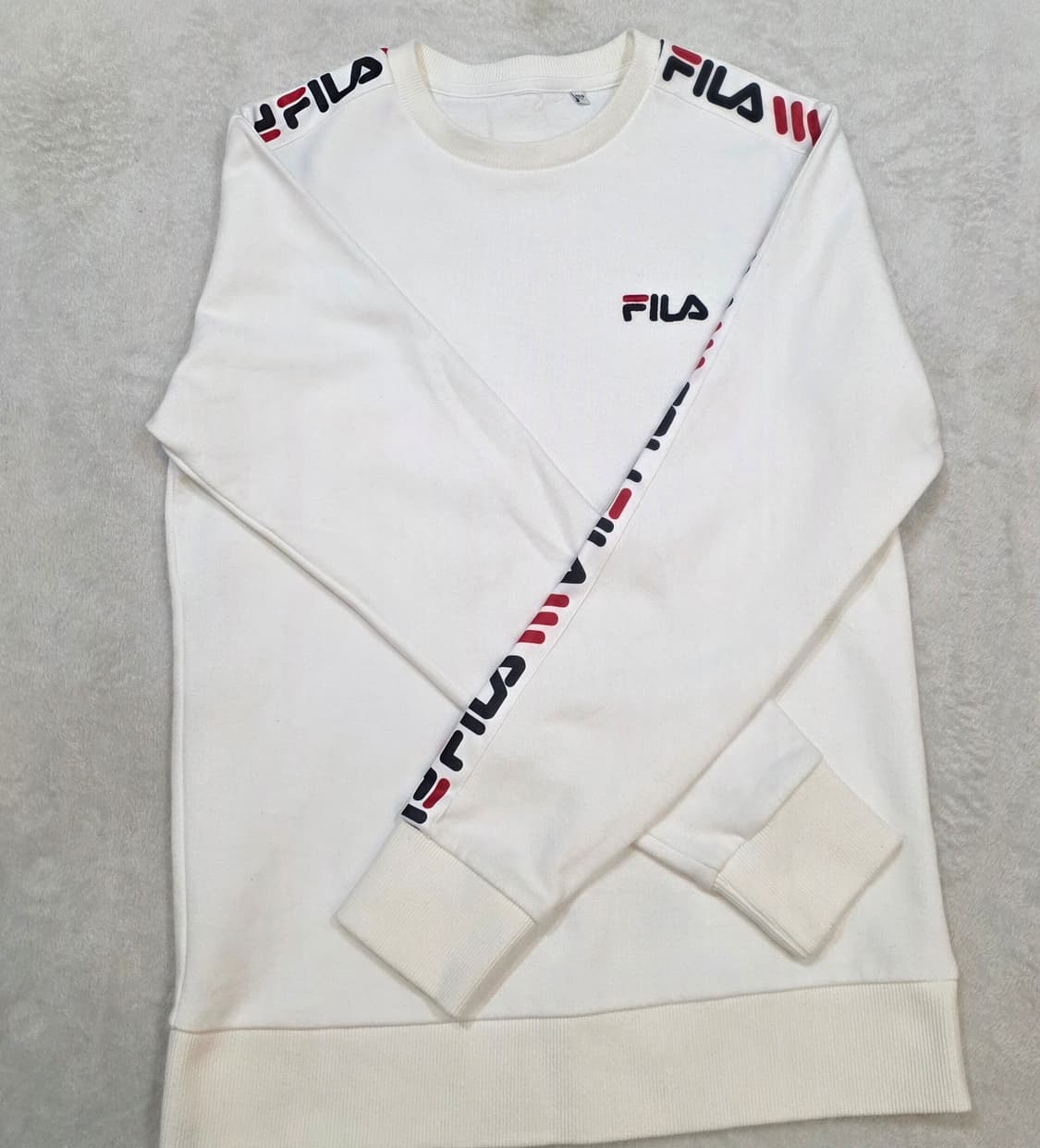 FILA 휠라 기모 맨투맨 상품이미지2