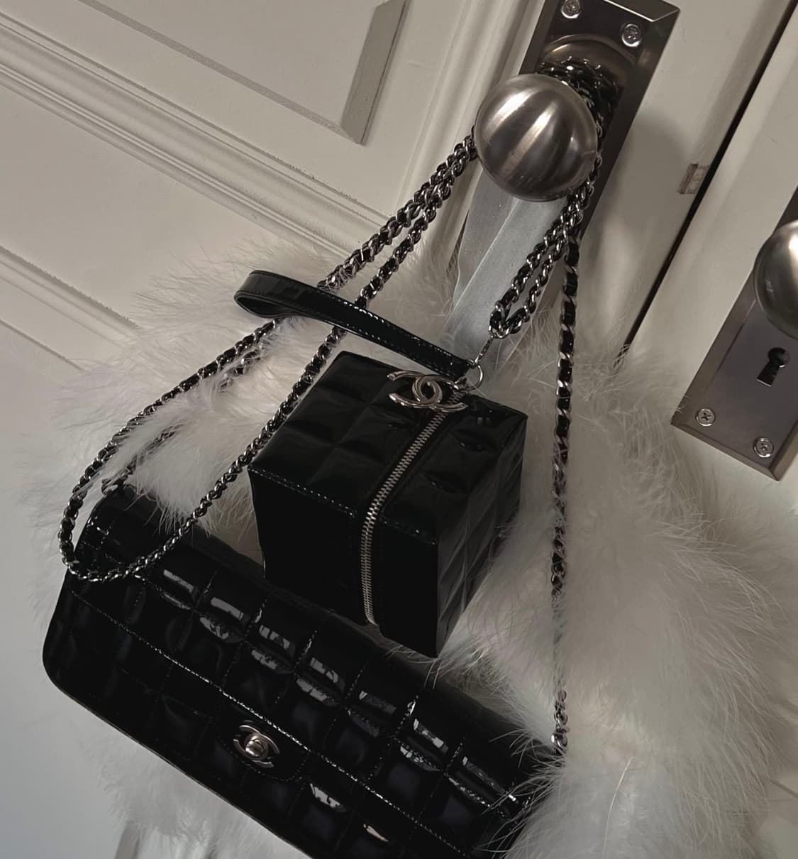 샤넬 페이던트 큐브 CC 클러치백 상품이미지7