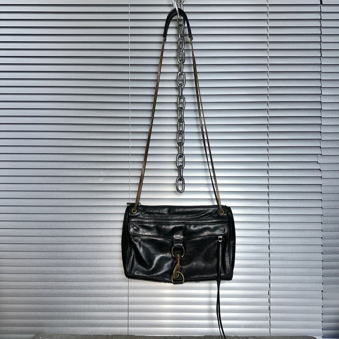 00s 레베카 민코프 앤틱 브라스 크로스백 상품이미지3