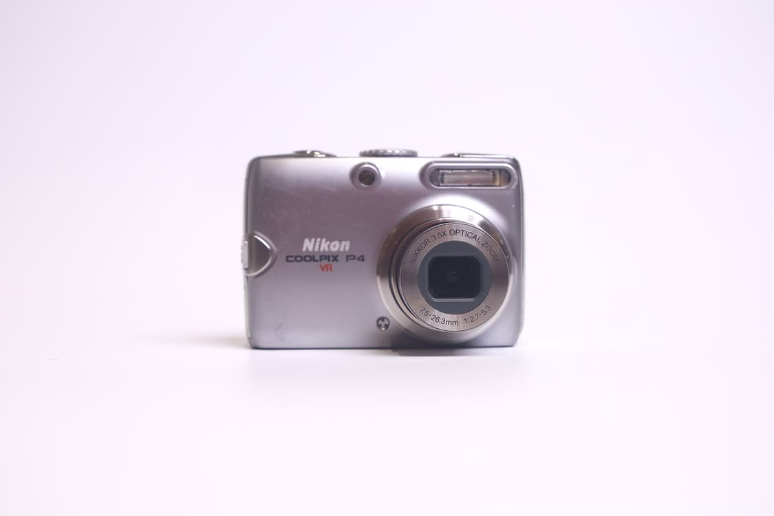 니콘 쿨픽스 P4 (이체 시 할인) 상품이미지1