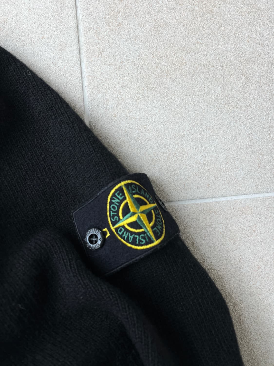 Stone island half button knit 상품이미지4