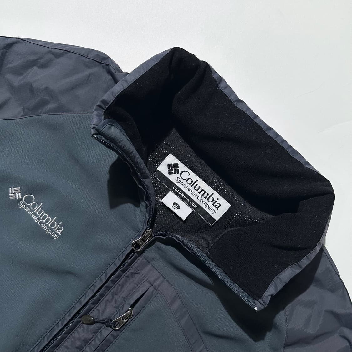 컬럼비아 소프트쉘 배색 자켓 상품이미지4