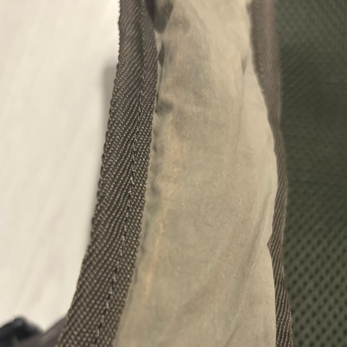 스컬프터 라이트 웨이스트 백팩 카키챠콜 상품이미지7