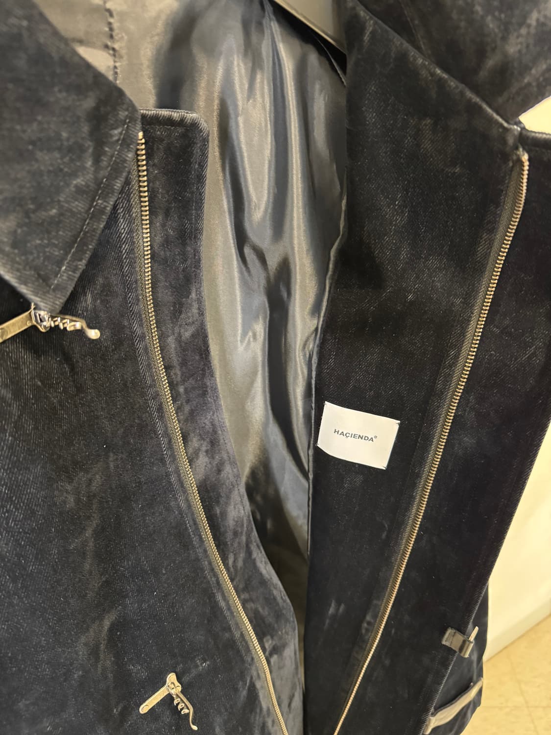 HACIENDA Leather-Trimmed Velour Coat 상품이미지9