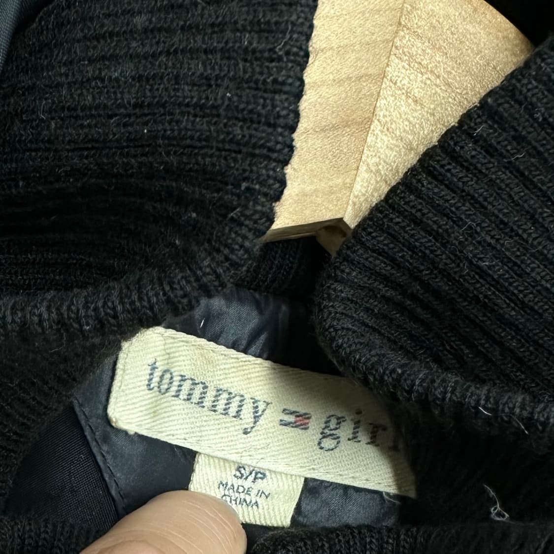 타미힐피거 로고 다운 패딩 상품이미지5