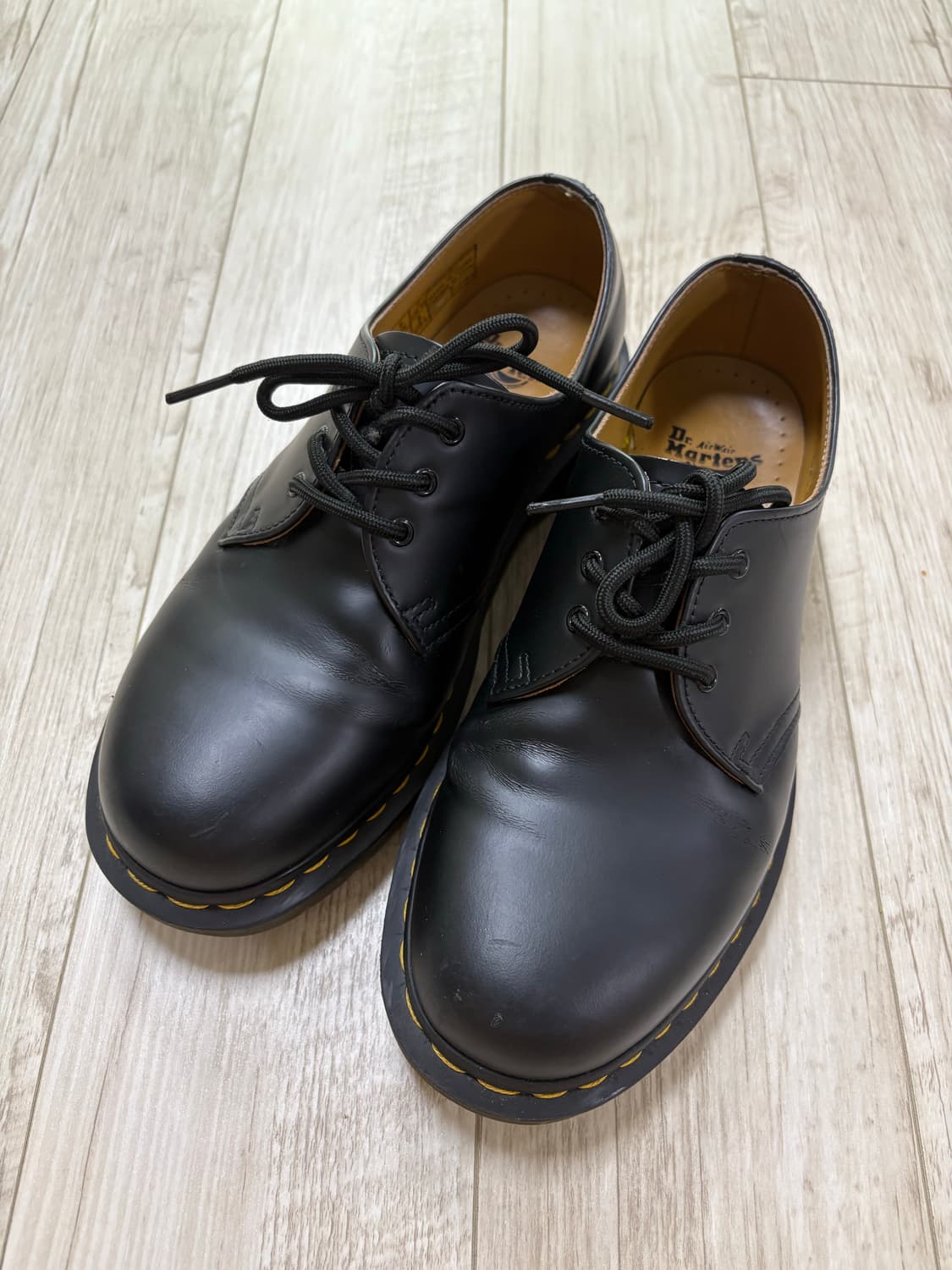 닥터마틴 1461 3홀 스무스 250 상품이미지1