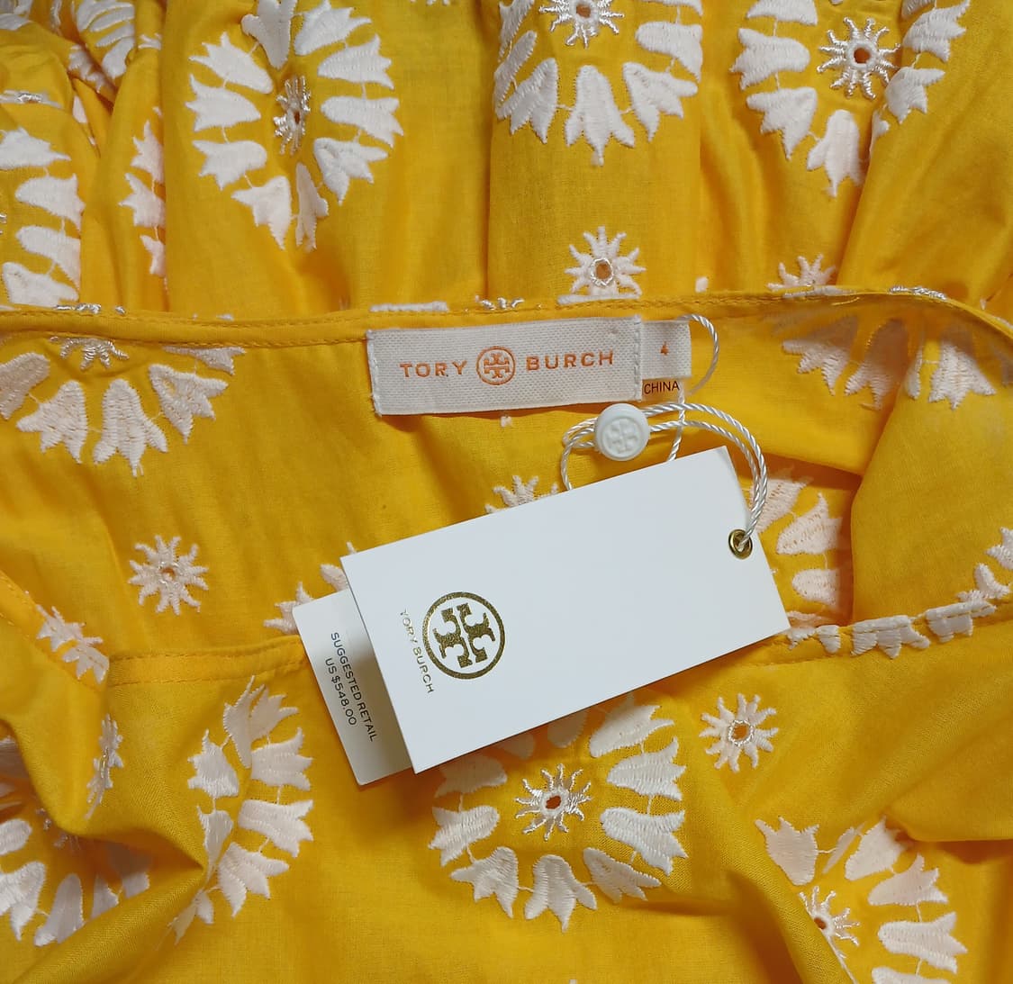 (새상품)토리버치 TORY BURCH 자수 아일렛 스모크 밴딩 원피스 상품이미지3