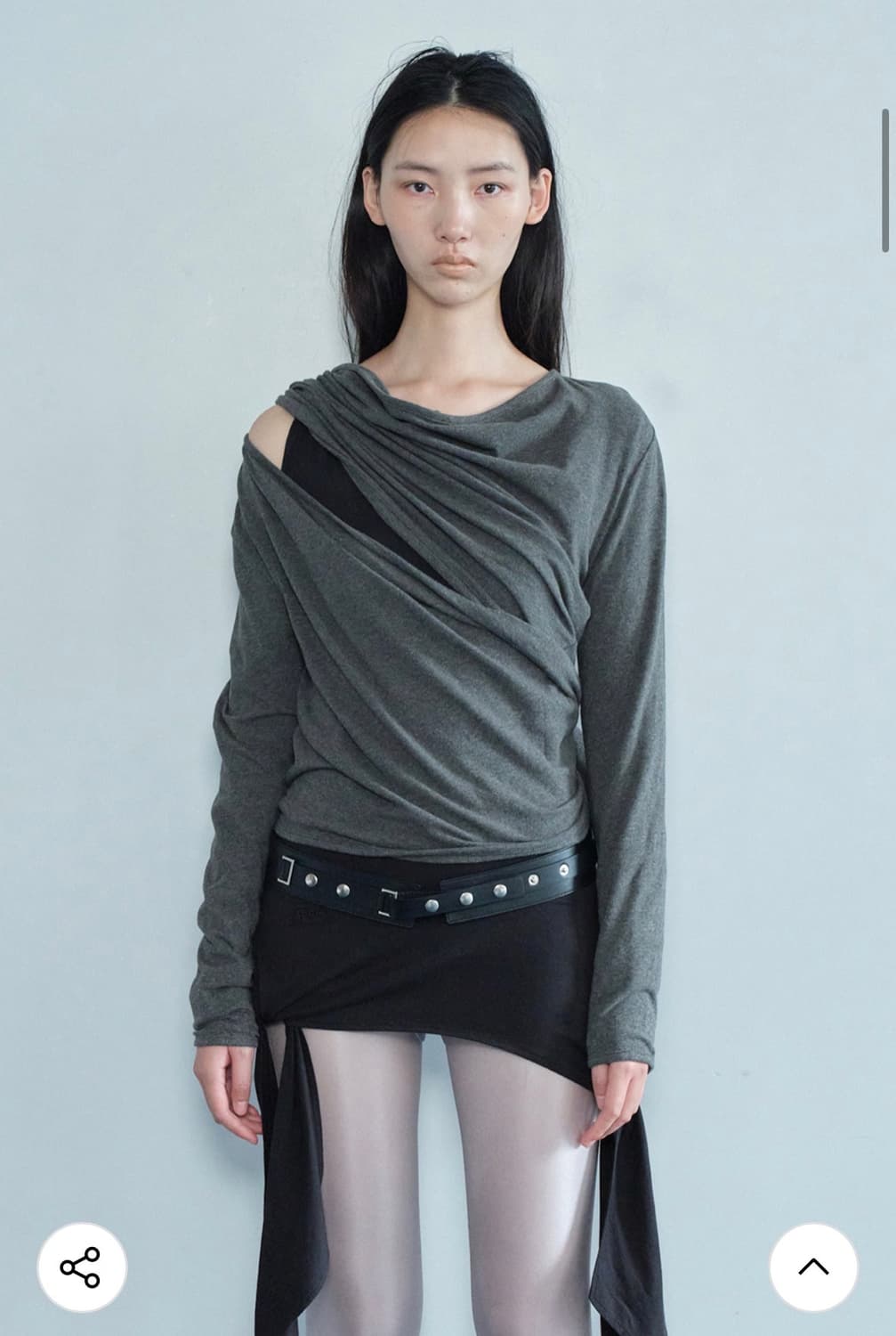 세릭 드롭 랩 가디건 챠콜  상품이미지1