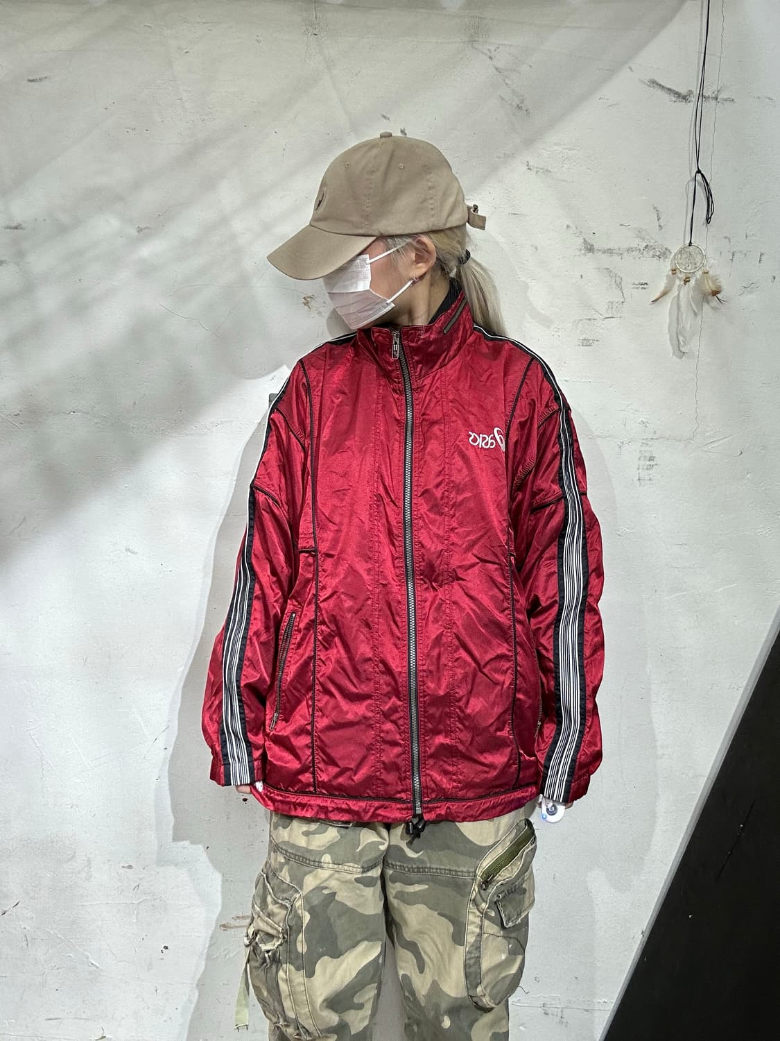 아식스 버건디 올드스쿨 사이드 라인 오버핏 바람막이 자켓 상품이미지2