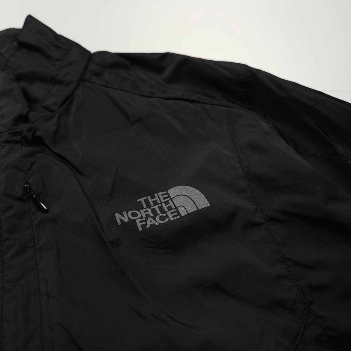 노스페이스 라이트 시리즈 나일론 러닝 경량 바람막이 (L) 상품이미지3