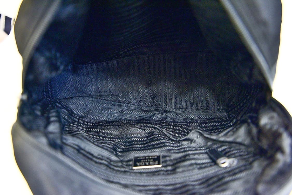 프라다 포코노 숄더백(정품) 상품이미지9